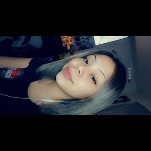 Meet your Posher, Kassy